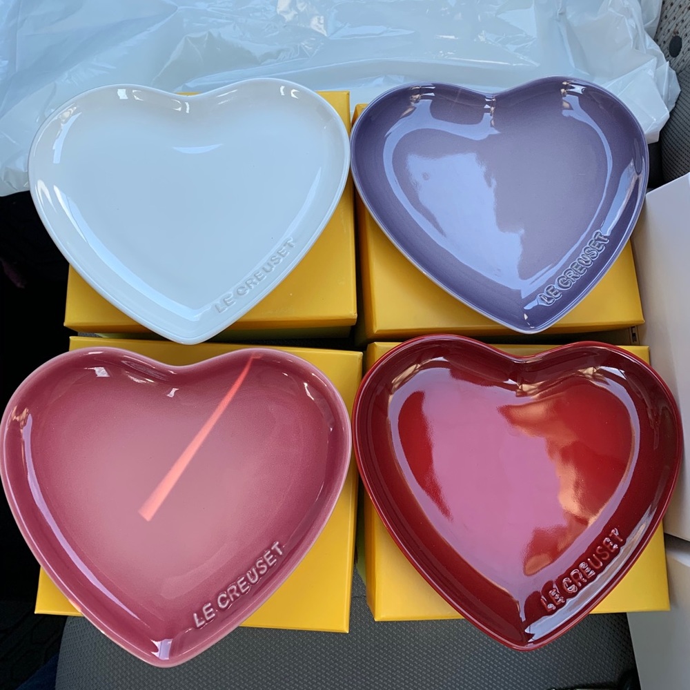 Le Creuset Heart Plates set of 4